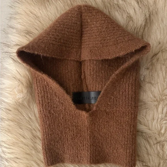 Janessa Leone “Hazel” Balaclava - Picture 2 of 7